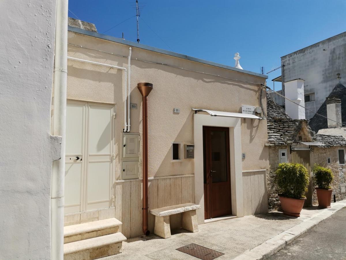 Casa Vacanza Trullo Dimora Storica Morea Alberobello Exterior foto